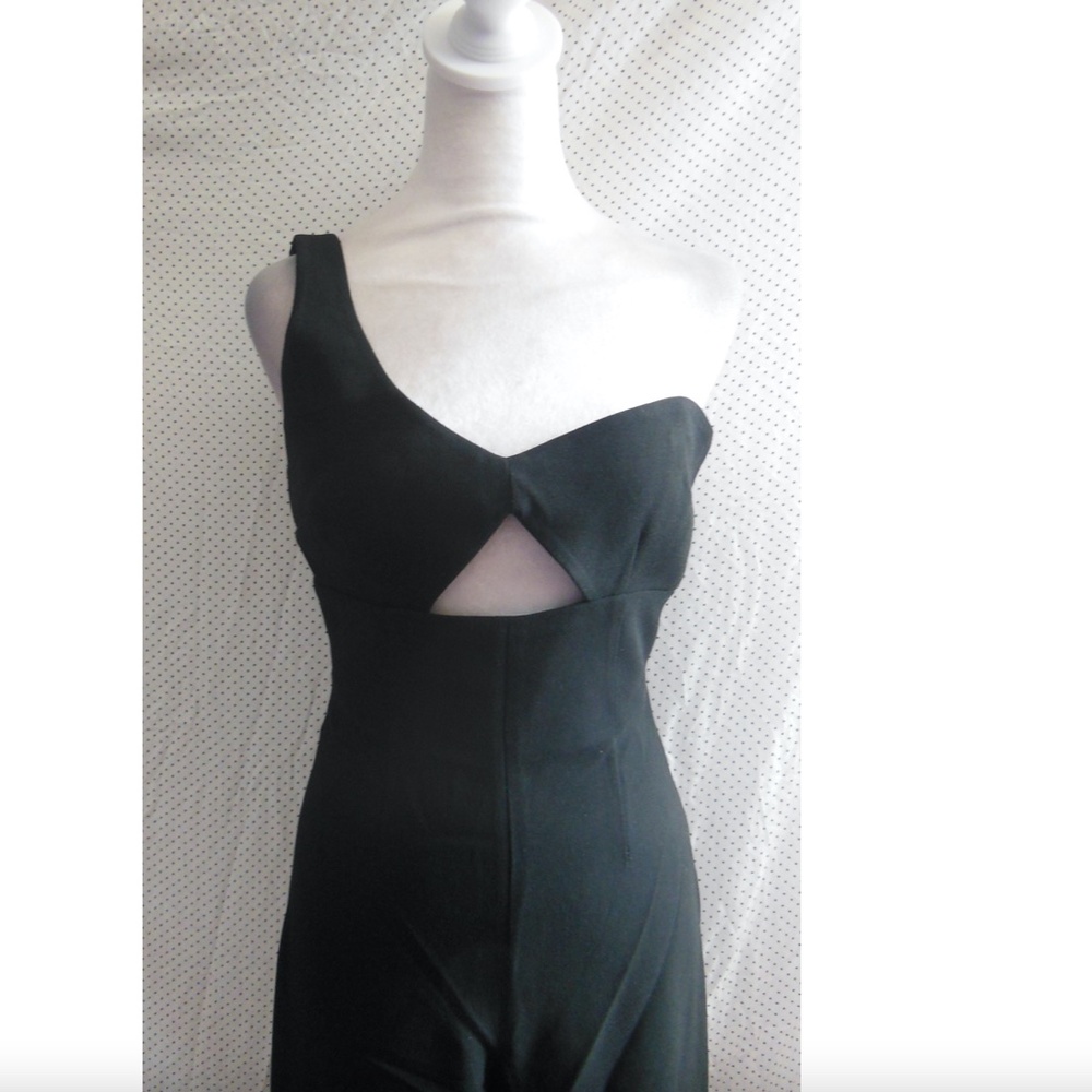 Bardot Elegant Black Cut-Out Jumpsuit - Picture 5 of 14